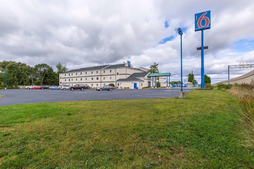 Motel 6-Baraboo, Wi - Lake Delton-Wisconsin Dells Экстерьер фото