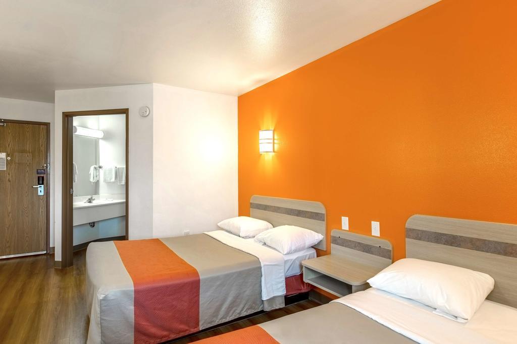 Motel 6-Baraboo, Wi - Lake Delton-Wisconsin Dells Экстерьер фото