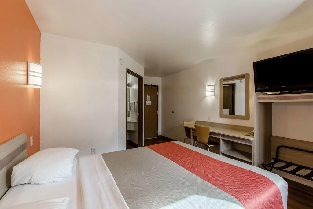 Motel 6-Baraboo, Wi - Lake Delton-Wisconsin Dells Экстерьер фото