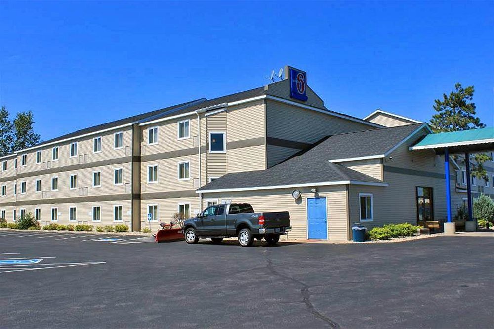 Motel 6-Baraboo, Wi - Lake Delton-Wisconsin Dells Экстерьер фото